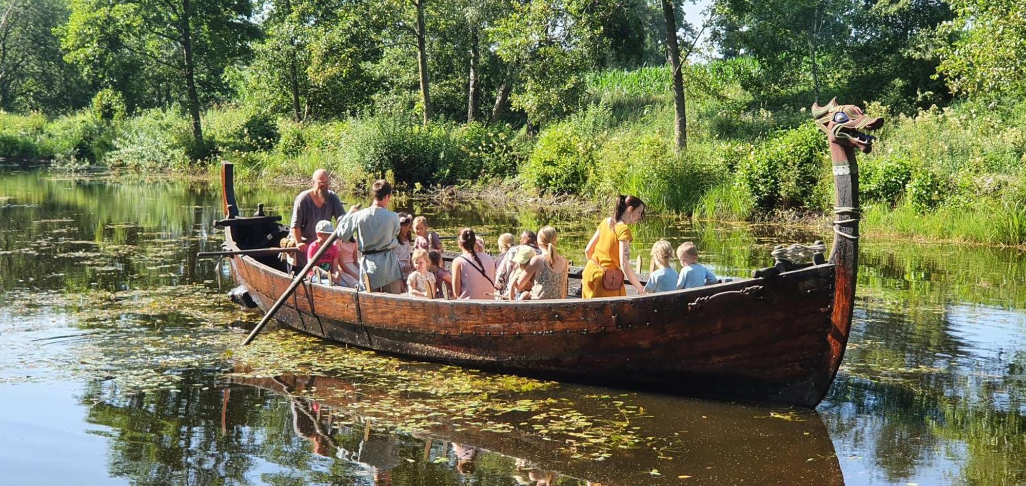 Vittfarnas Vikingaby Villa Sosdala Buitenkant foto